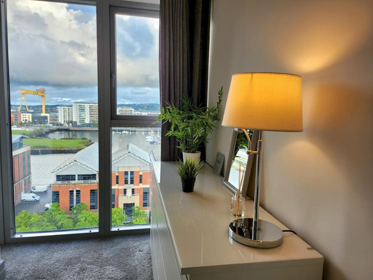 Pass The Keys Stunning Penthouse With Balcony Sunset Views Apartman Belfast Kültér fotó